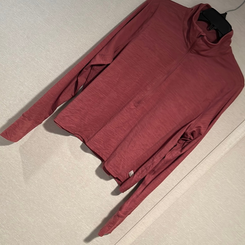 VUORI Half Zip Top NEW